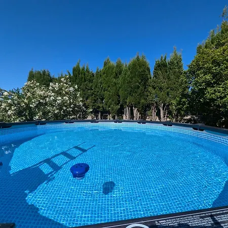 Gasthuis F3 Dans Avec Jardin Et Piscine Privatifs *